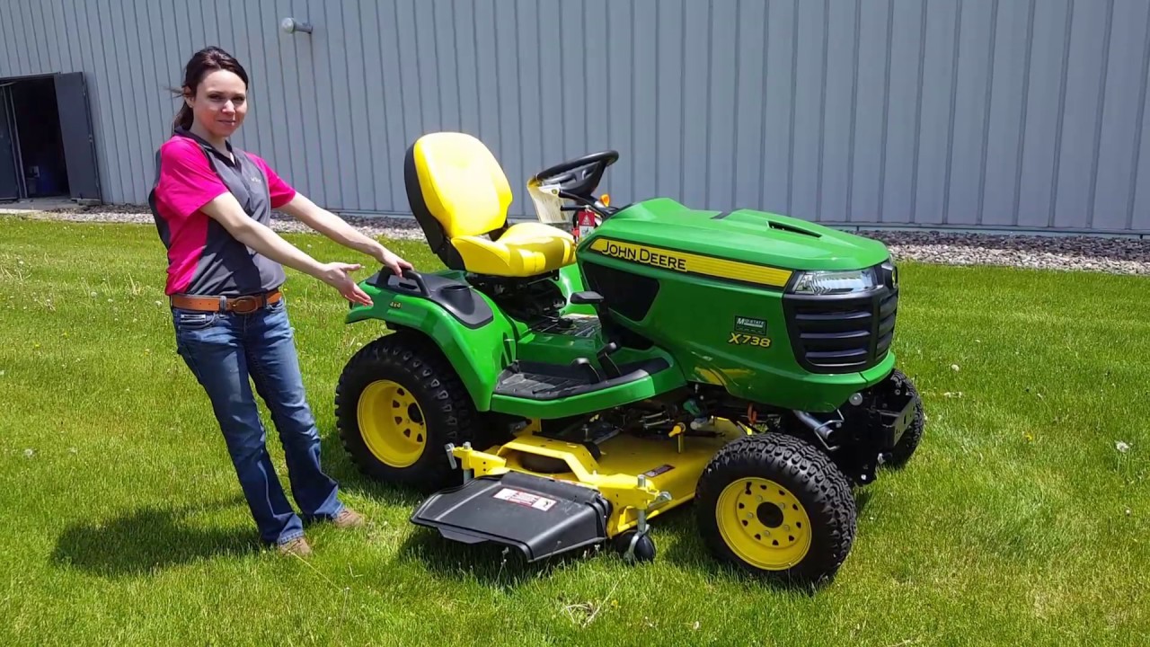 John Deere X700 Series Mower Lawn Tractors ROPS Cab Operator